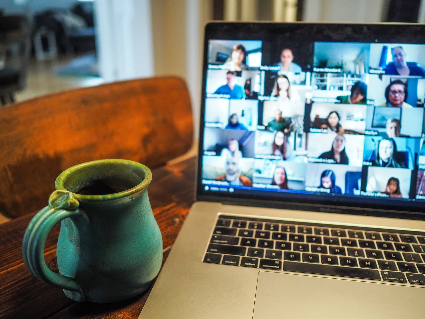 Create quality hybrid workplaces with Microsoft 365 and Teams